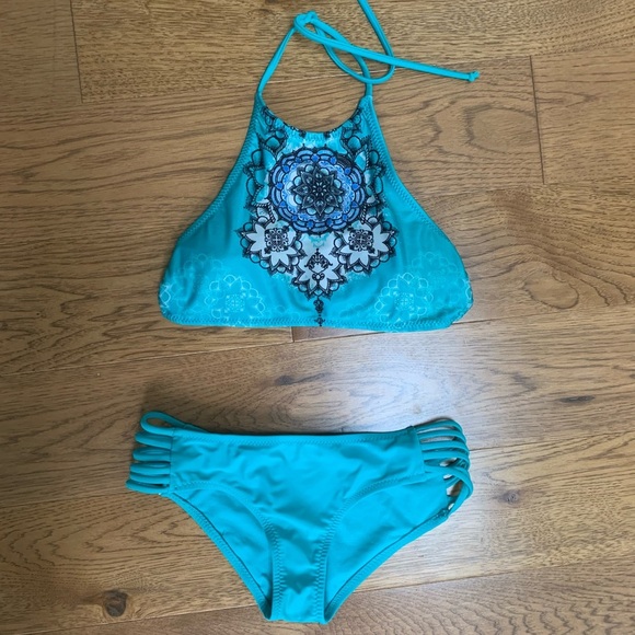 Vibrant high neck bikini, XS - Picture 2 of 4